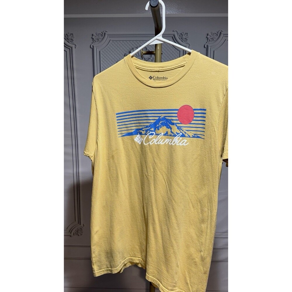Men’s T-shirt